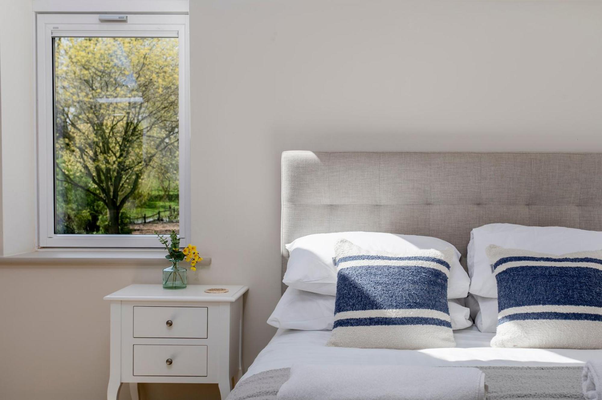 The Loft - Rural Setting With Parking Apartment Bishop Monkton Bagian luar foto