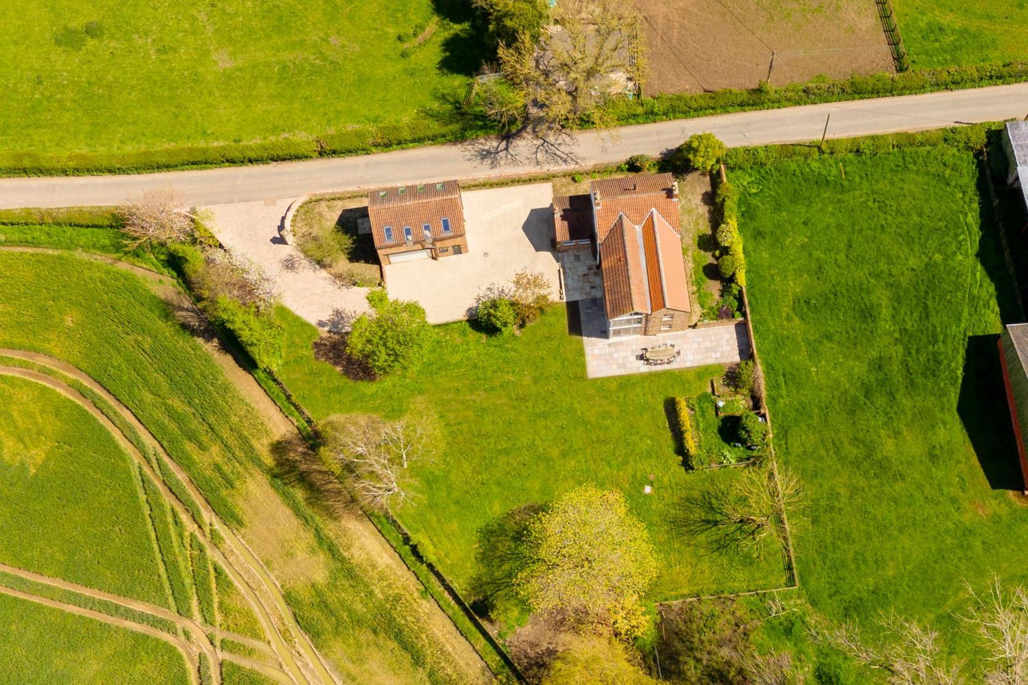 The Loft - Rural Setting With Parking Apartment Bishop Monkton Bagian luar foto